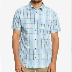 NWT Quiksilver Regular Fit Plaid Shirt